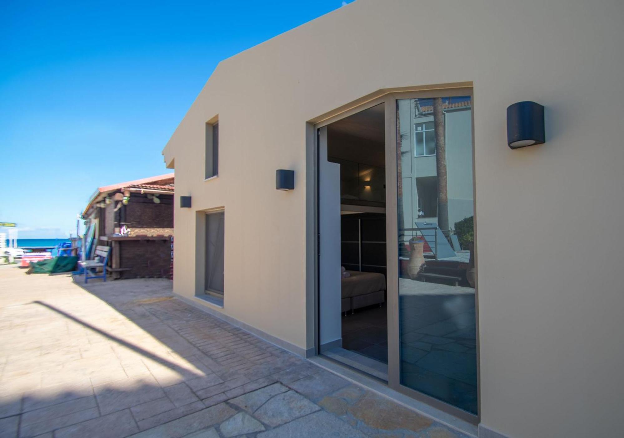 Manthos Beachfront Apartments Laganas Chambre photo
