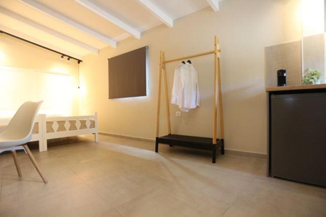 Manthos Beachfront Apartments Laganas Chambre photo
